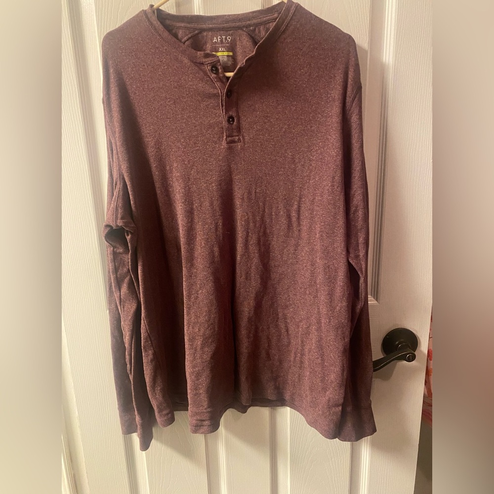 Apt. 9 Men's Burgundy Long Sleeve Henley Shirt